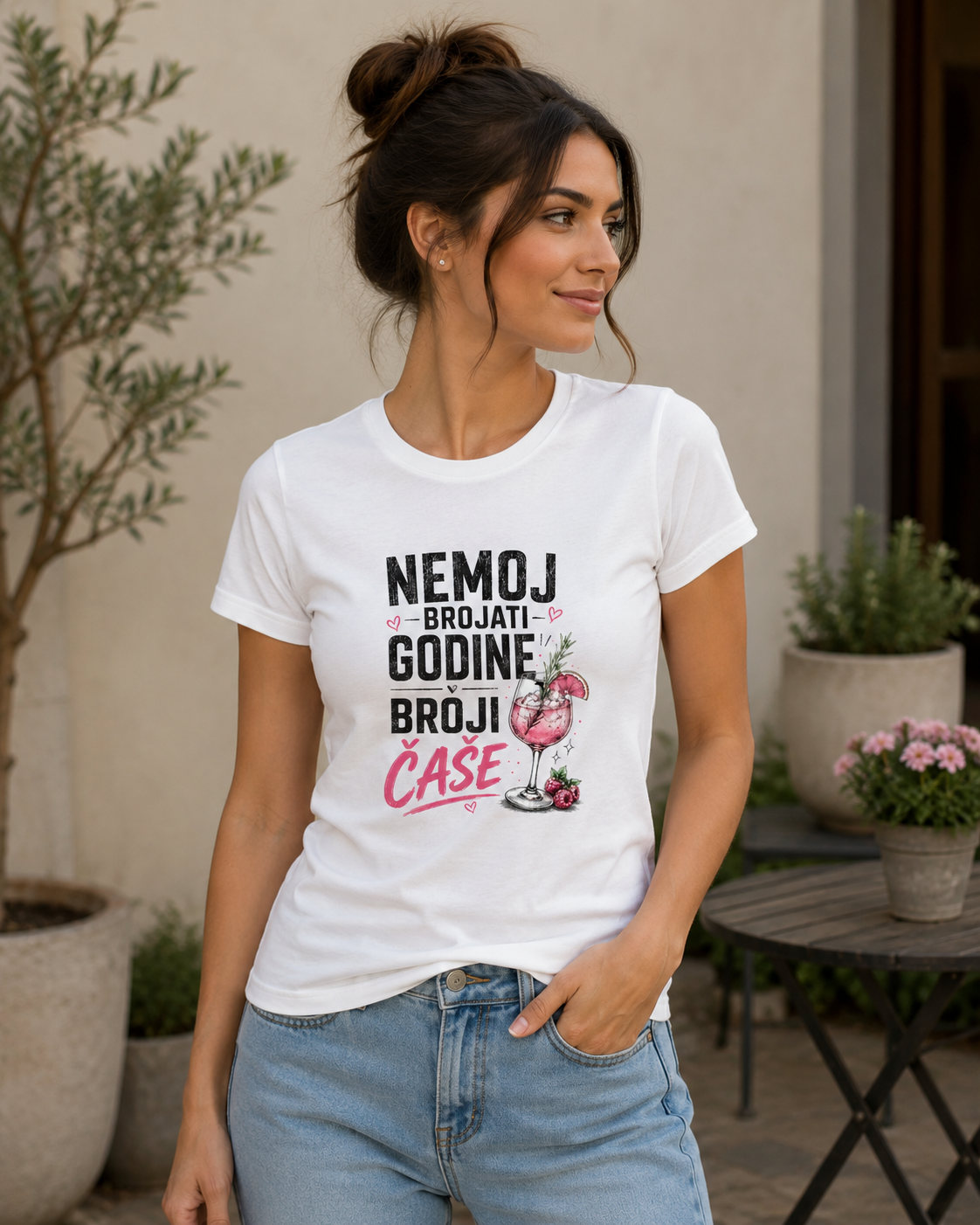 Nemoj brojati godine, broji čaše | Ženska majica – Dostupno odmah
