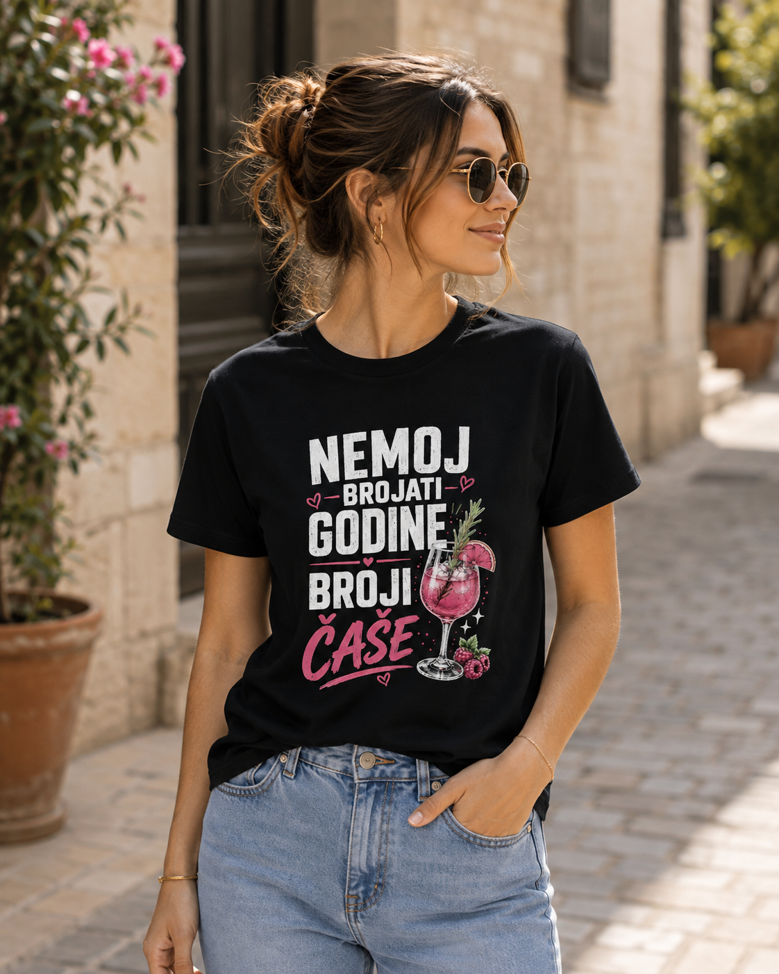 Nemoj brojati godine, broji čaše | Ženska majica – Dostupno odmah – fotografija 2